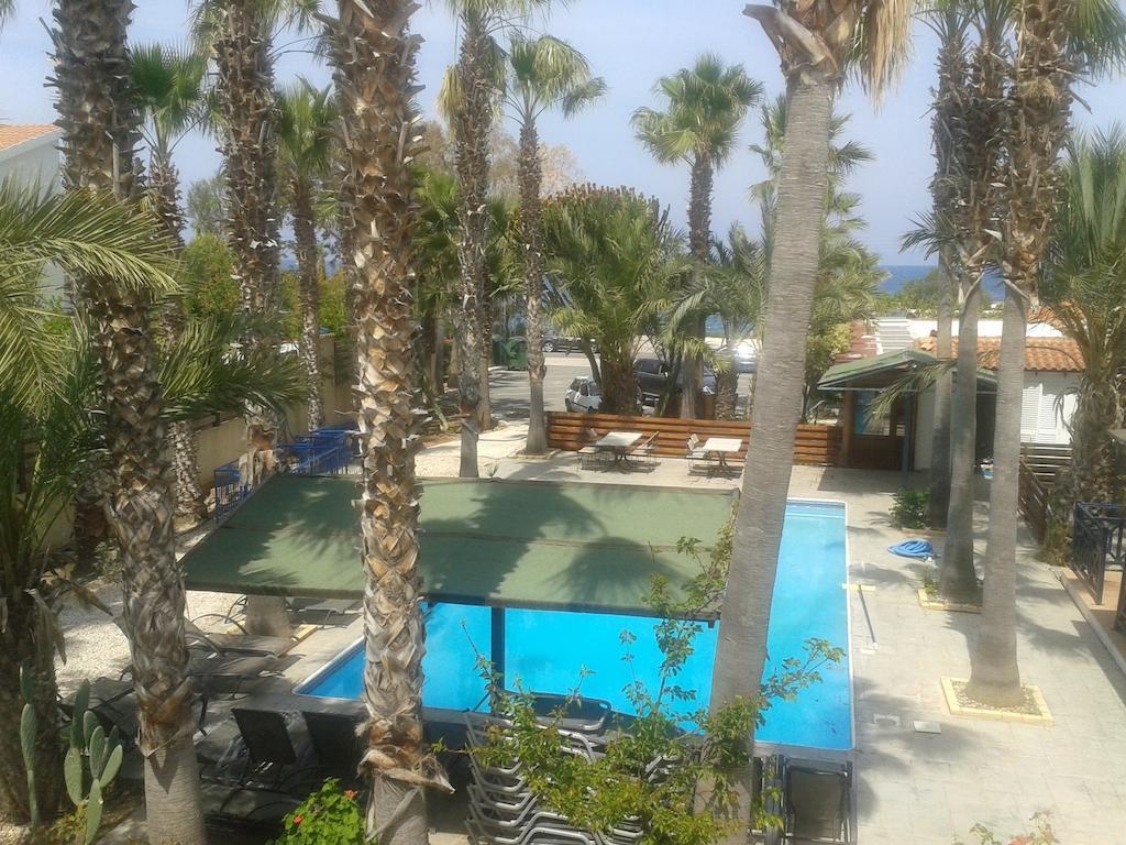 Periyiali Apartments Polis Kültér fotó