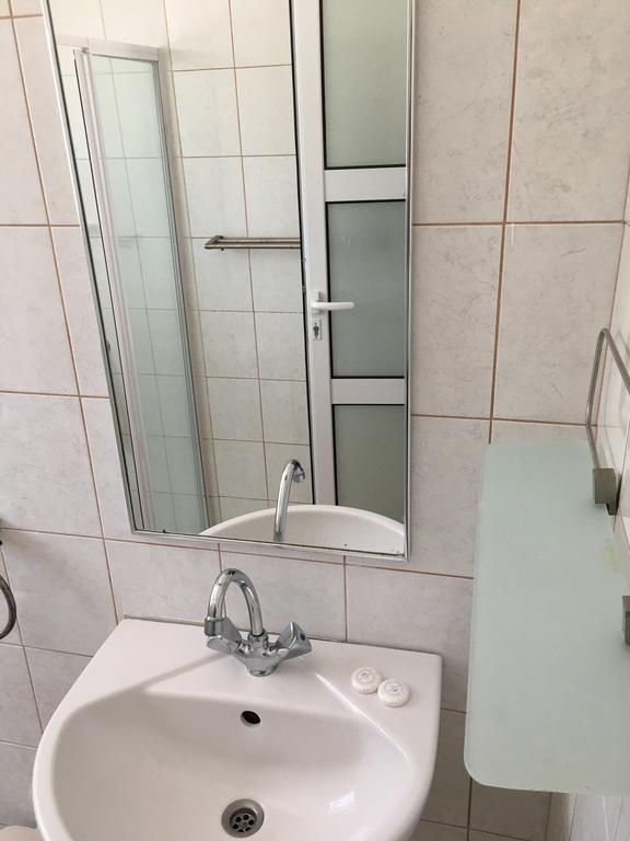 Periyiali Apartments Polis Kültér fotó